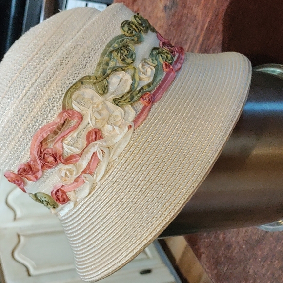 Vintage Hoodlums cloche style hat - Picture 2 of 6